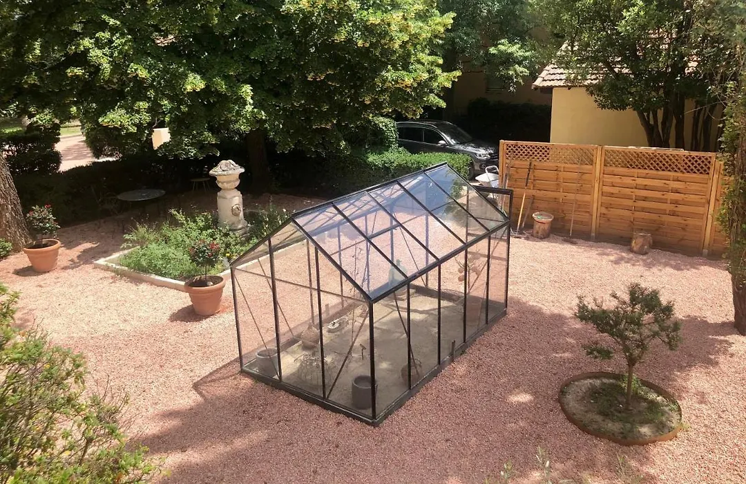 B&B Villa Roumanille-1